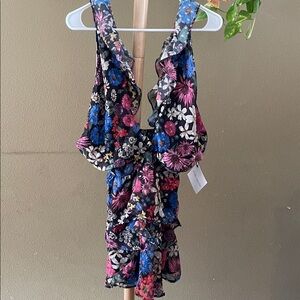 NWT Floral Ruffled layer mini dress